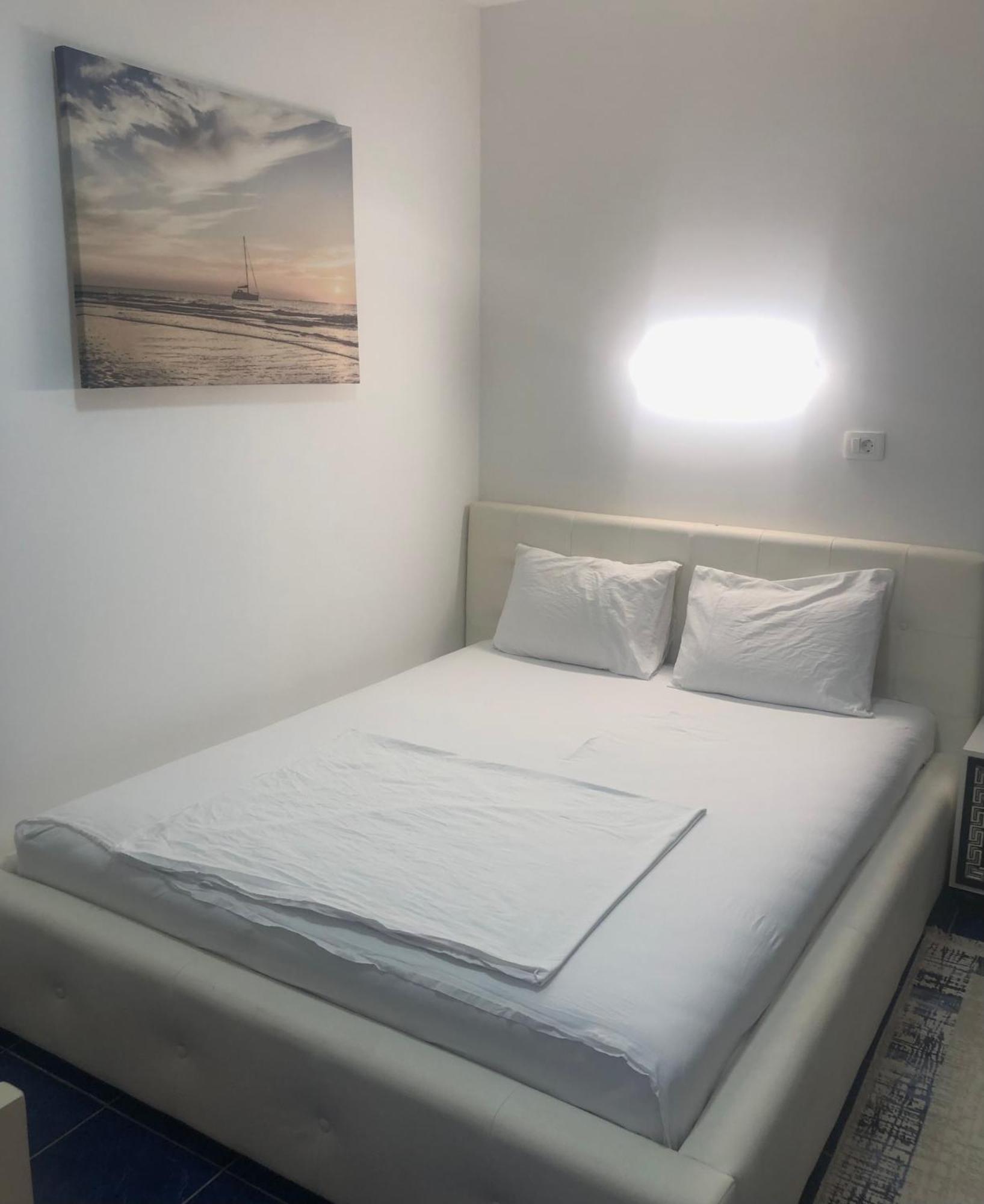 פודגוריצה Apartmani Breze מראה חיצוני תמונה