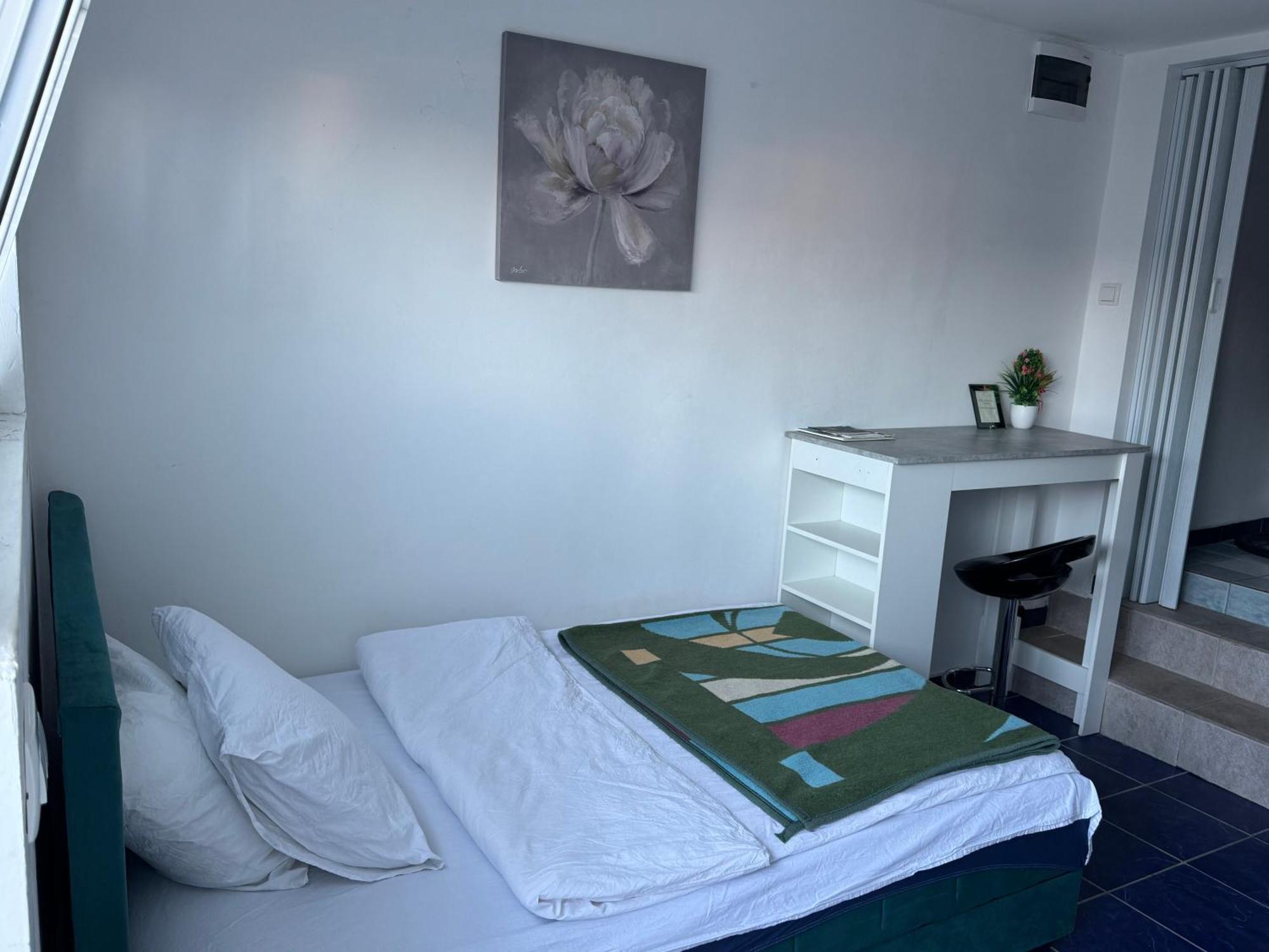 פודגוריצה Apartmani Breze מראה חיצוני תמונה